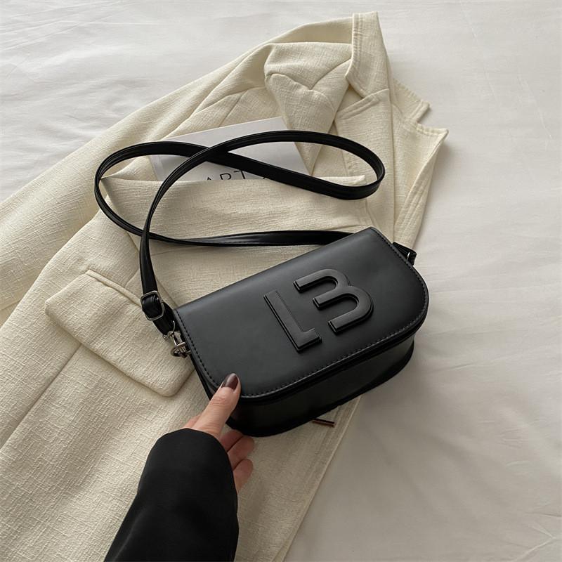 Шикарная и стильная женская сумка через плечо, уникальная сумка-седло для летнего повседневного использования чёрный