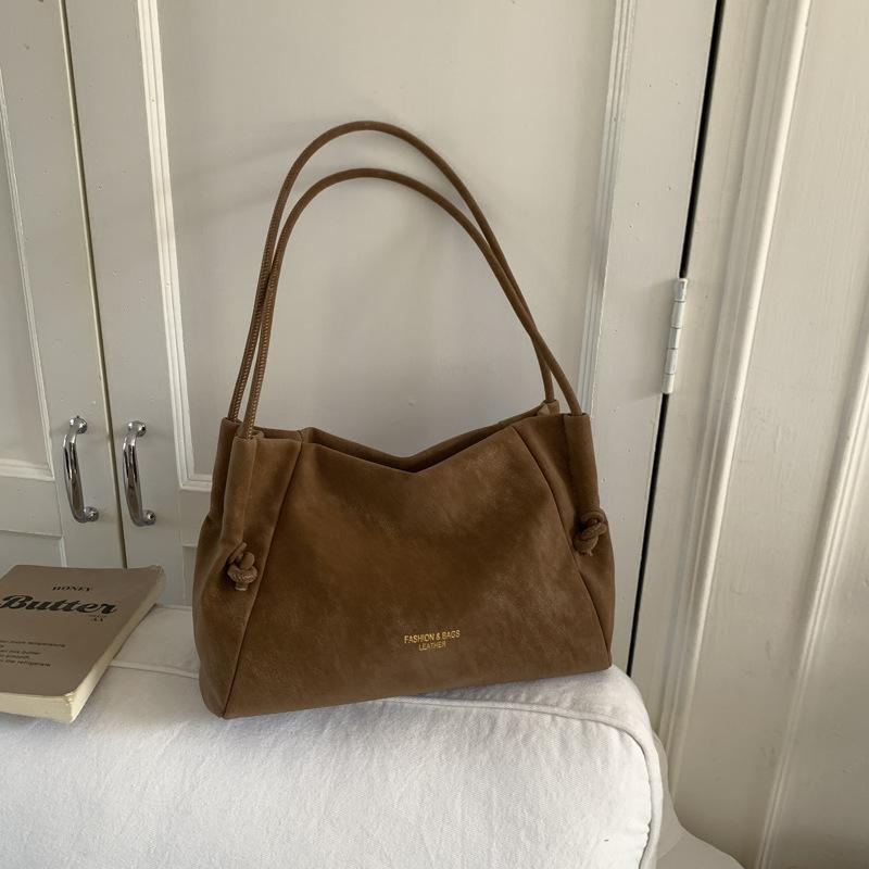 Fashion commuter large-capacity bag women's winter new college student class bag casual shoulder bag tote bag