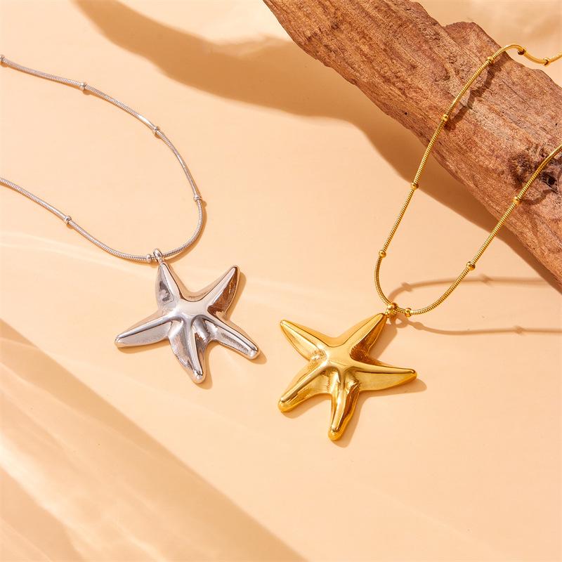 Gold Starfish Pendant Necklace, Dainty Beaded Box Chain Necklace, Chunky Ocean Jewelry for Women Daily Wear Gift