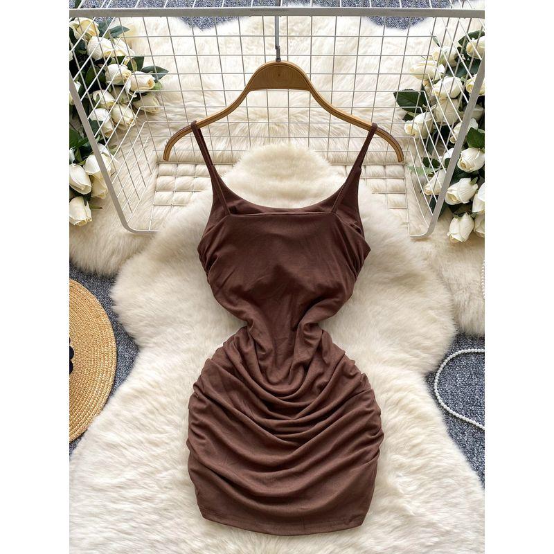 Pure Desire Style Dress Women 2025 Summer Scheming Pleat Waist Hugging Slim fit Sling Sheath Short dress Sexy Base Skirt