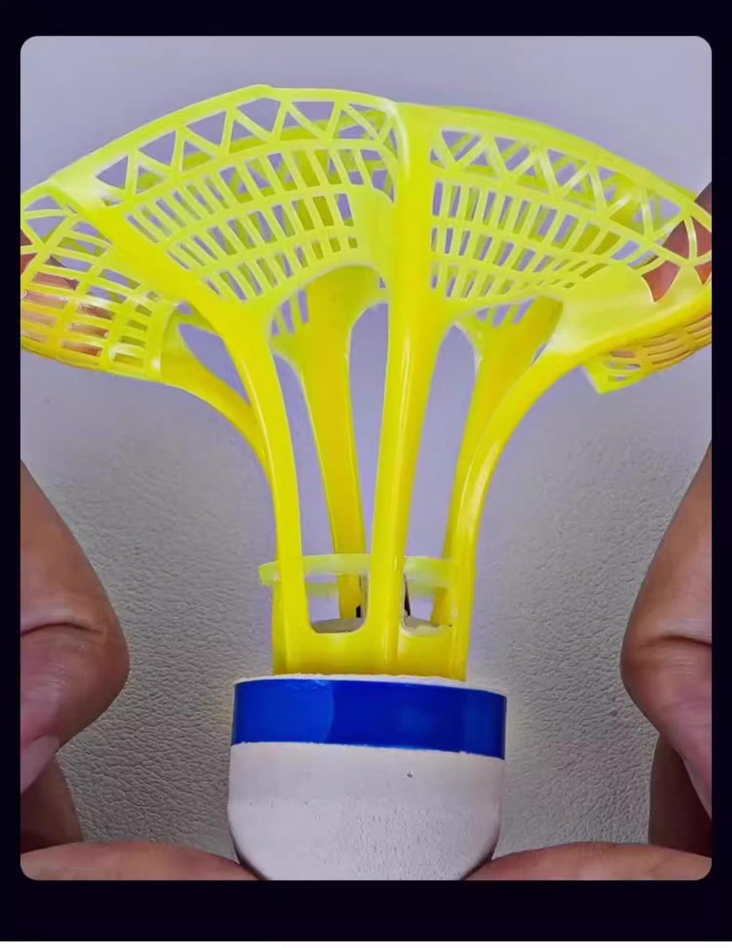 

Luminous Windproof Durable Shuttlecock - High Elasticity & Unbreakable for Outdoor Play