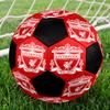Fußball in Größe 5 mit Liverpool Football Club Thema, geeignet für Spiele drinnen und draußen, ein Geschenk für jeden geeignet.