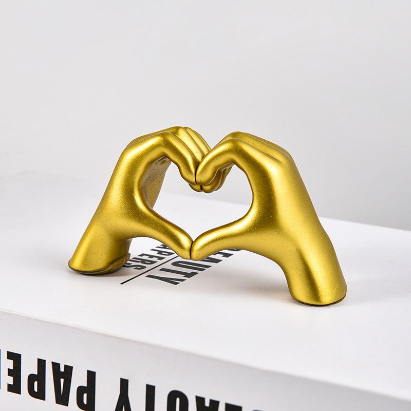European Style Simple Two-hand Love Ornaments Home Decoration Gift Bedroom Desktop Decoration Heart Gesture Ornaments