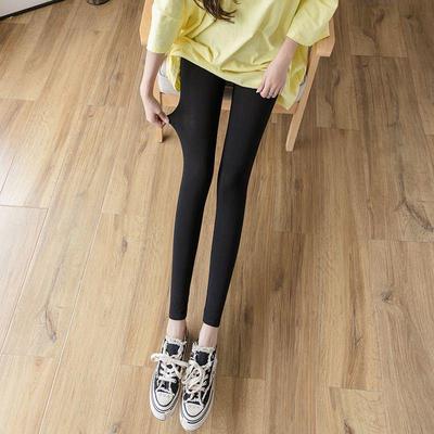 Modal Women's Autumn Leggings: Solid Color, Large Size, Slimming Tights, Versatile for Outerwear.