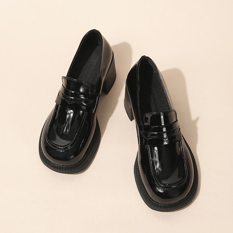 

Модные Новые Винтажные Женские Балетки в Британском Стиле Универсальные Jk Маленькие Кожаные Туфли Летнего Сезона Удобные Лоферы Слипоны 43 чёрный