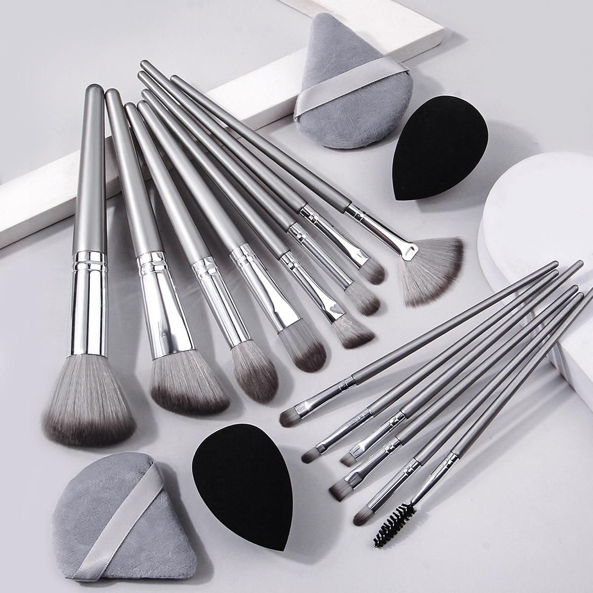

Мягкие пушистые кисти для макияжа, набор теней для век, тональная основа, женская косметика, пудра, румяна, растушевка, косметика, косметический инструмент 18pcs