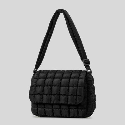 Borsa a tracolla imbottita a nuvola con volant, borsa a sacco puff con piuma, a spalla, a tracolla