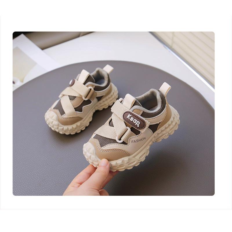 Anti-Tritt-Klassenkameraden Frühling und Herbst Neue Kindersport schuhe Jungen Schuhe Mädchen Laufschuhe Weichsohlige Reifenschuhe Trend