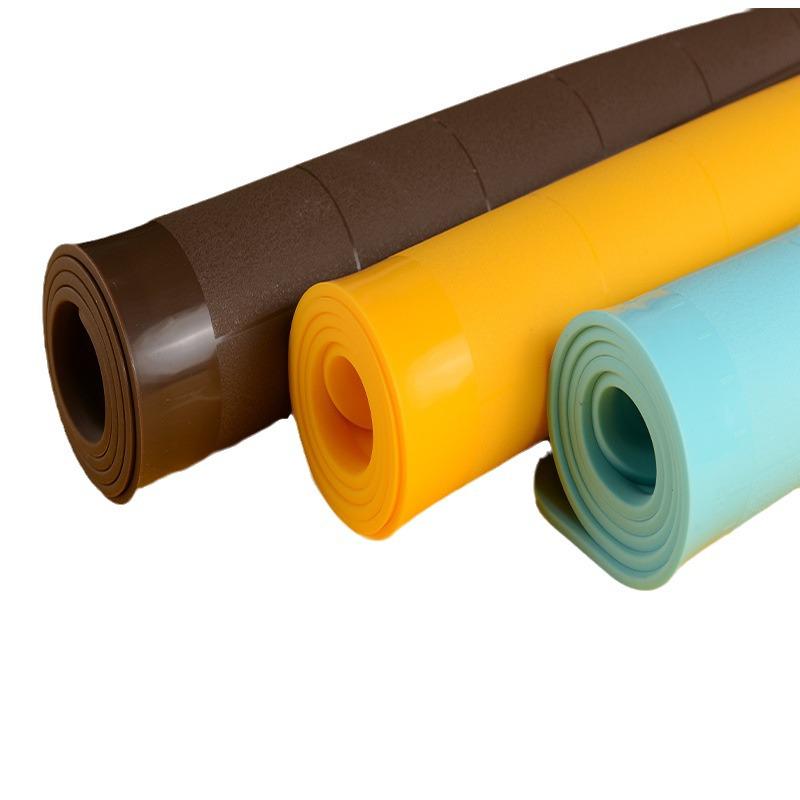 3-teiliges Set: Antihaftbeschichtetes Silikon-Knet-, Roll- und Hackpad zum Backen
