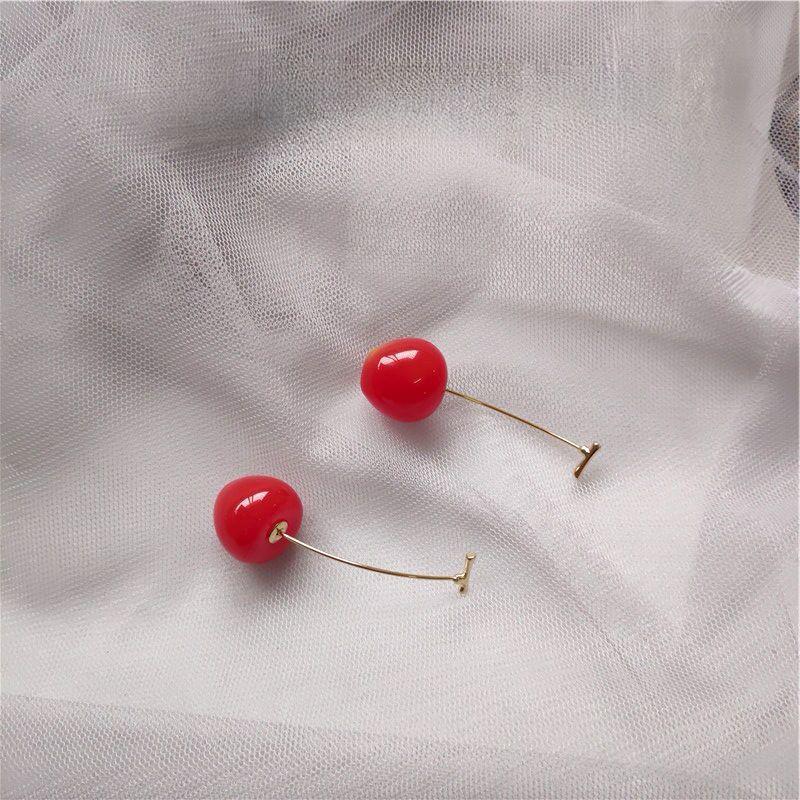 Orecchini Ciliegia Affascinanti e Vivaci - Design Ciliegia Essiccata, Stile Lungo Trendy ed Elegante