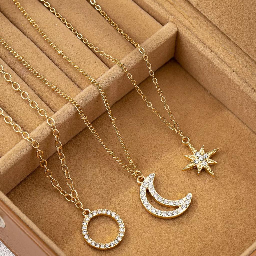 Layered Stacked Star Moon Necklace French Design Sense Personality Temperament Collarbone Chain