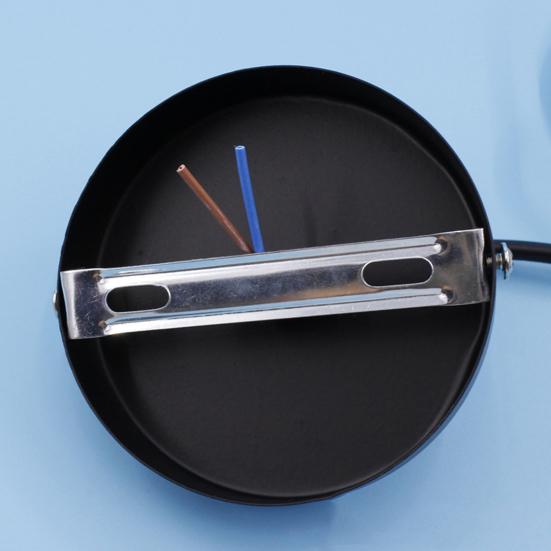 E27 Lamp Holder Dissipation Corrosion Resistant Good Heat Wide Compatible Rust-proof Easy Installation