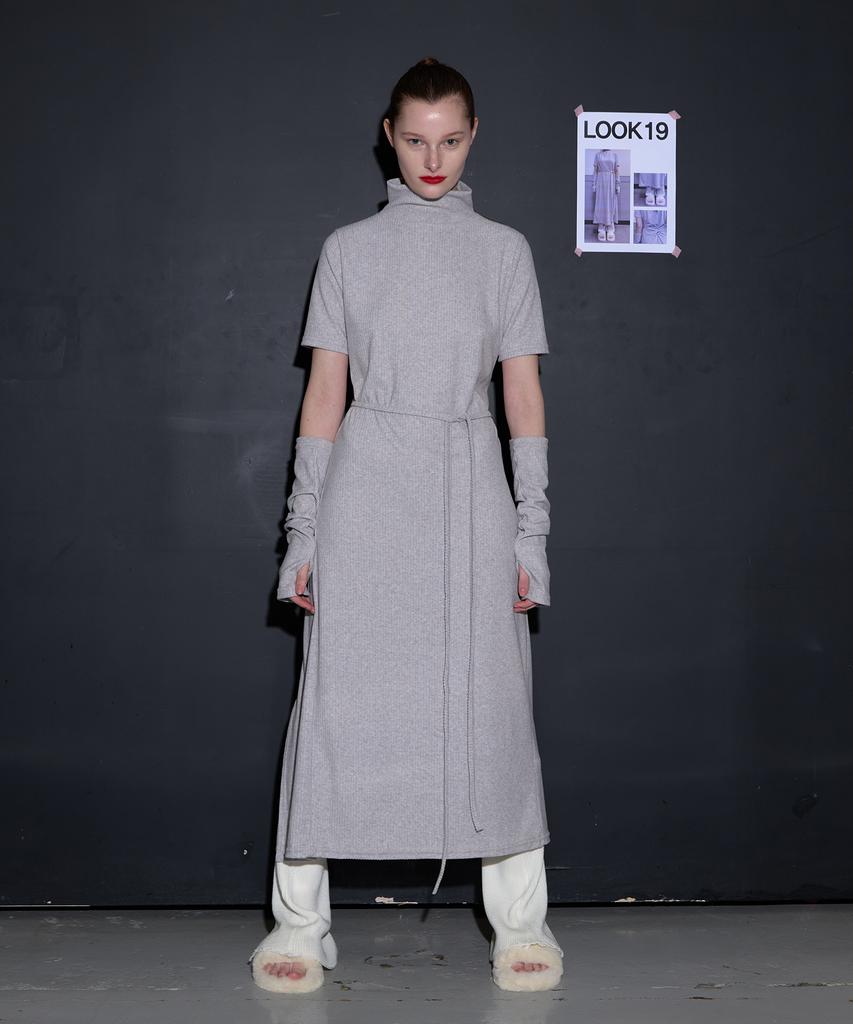 320 Showroom Turtle Neck Wrap Long One Piece Gray (Warmer Included)