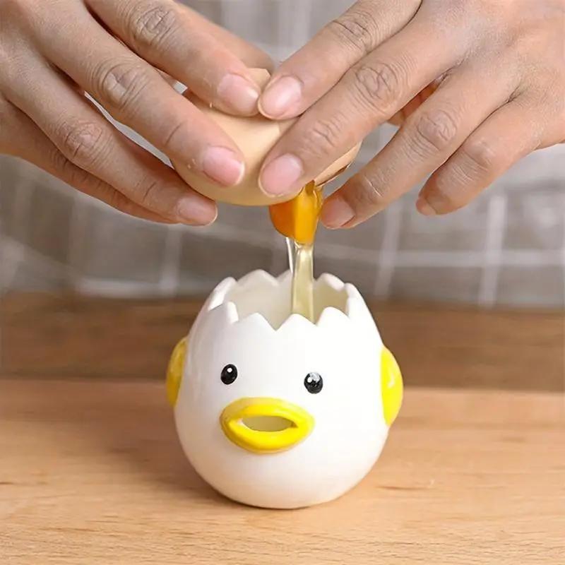 Cute Little Chicken Ceramic Egg Separator - Creative Egg Yolk and Egg White Filter for Baking, Kitchen Gadget