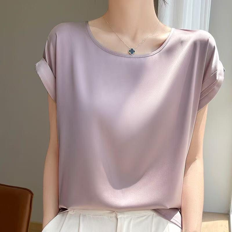 Damen Kurzarm-T-Shirt aus Seidensatin, Rundhalsausschnitt, Unifarben, Lockere Passform, Vielseitig, Schlankmachendes Drapier-Design