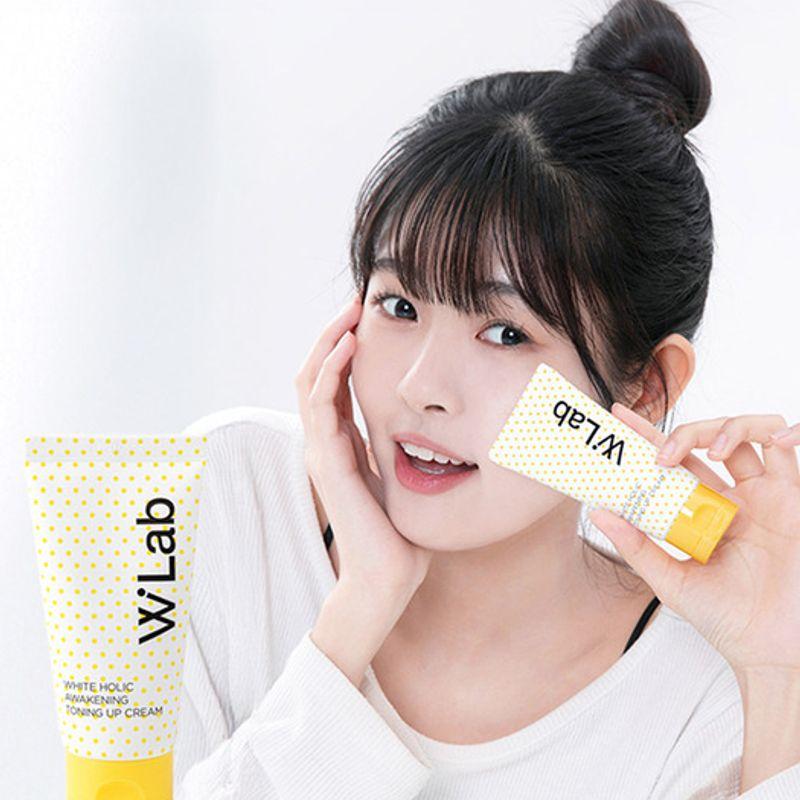 

Whiteholic Awakening Toning Up Cream 50ml / Vitamin Tone-Up Whitening Blemish Moisture Care