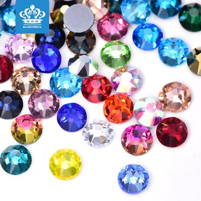 Vysoce Imitované Rakouské Sklo Horké Diamantové Kamínky Horkotavné Lepidlo Osm Velkých Osm Malých DIY Kreativní Oděvní Doplňky