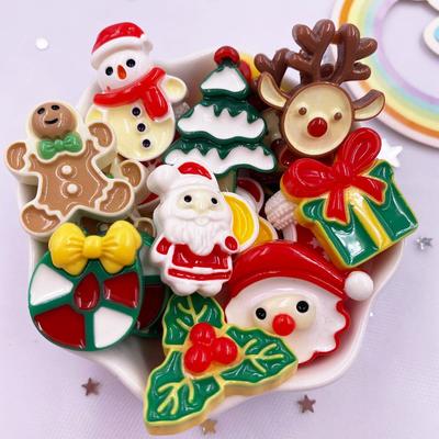 Harz Kawaii Bunt Weihnachtsmann Weihnachtsbaum Schneemann Lebkuchenmann Flache Rückseite Cartoon-Figuren 10 STÜCKE Scrapbooks DIY Deko Bastelarbeiten