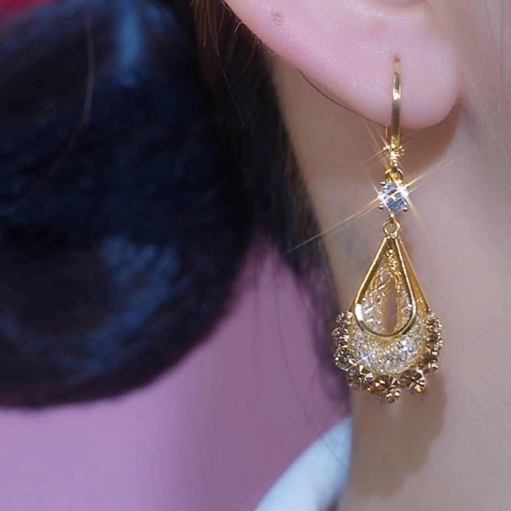 2025 Trend Gold Mesh Purple Crystal Earrings: Exquisite High-End Fashion Ear Cuffs