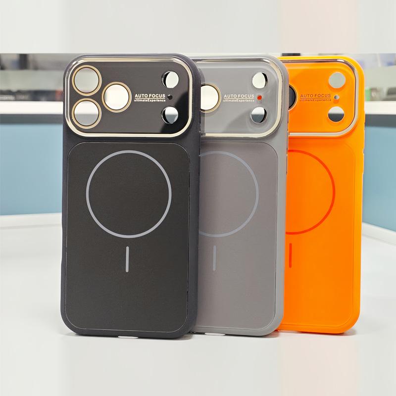 Magsafe magnetic suction is suitable for iPhone11promax large window mobile phone case silicone candy color mobile phone case