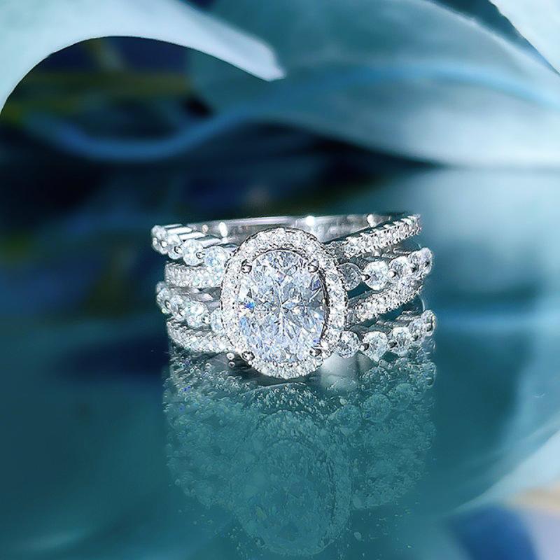 Huitan Sparkling White Cubic Zirconia Wedding Rings for Women Fashion Cross Band Newly Designed Female Rings Engagement Jewelry