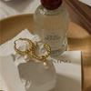 Retro Twist Pattern Pearl Earrings Light Luxury Design Autumn Winter Match Women's Senior Sense Everyday Ear Jewelry
