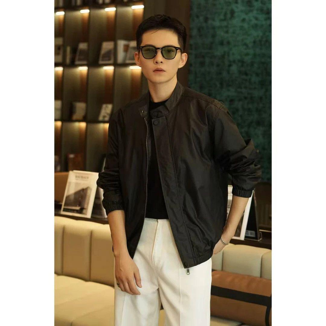 

High-End Stylish Men s Stand Collar Casual Jacket - Solid Color, Loose Fit 2XL [150-170] чорний