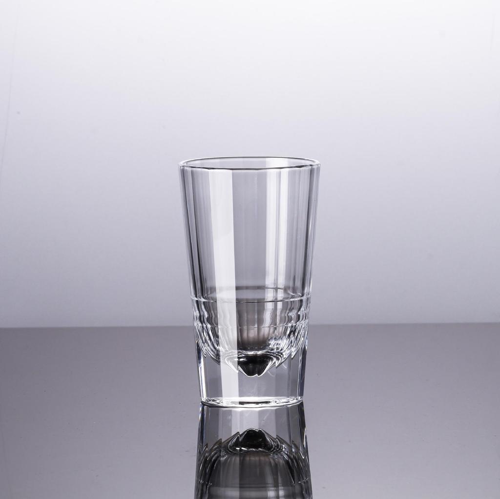 Crystal Baijiu Cups and Decanter Set - Luxury Glassware for Home and Bar Use