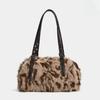 Hot Girl Leopard Plush Underarm Bag Women Large Capacity Soft Pillow Bag Ladies Fashion Commute Versatile Shoulder Bag Chic 2025