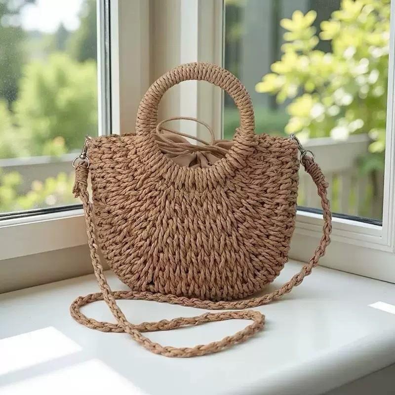 

Retro Color-blocking Woven Bag Black White Thick Strip Design Straw Vacation Beach Paper Blank Semi-round Handbag