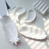 White Feather Jewelry Tray, Plaster Feather Trinket Dish, Decorative Wing Jewelry Dish for Earrings Necklaces Bracelets Dressing Table Decor