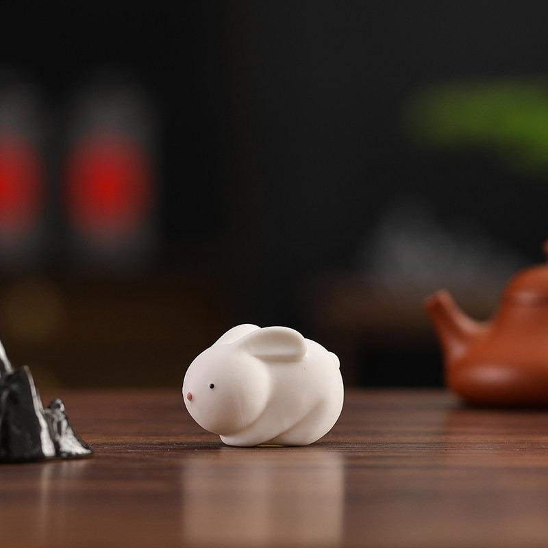 Small Rabbit Tea Pet Ornament White Porcelain Cute Mini Tea Spoon Holder Tea Set Accessory