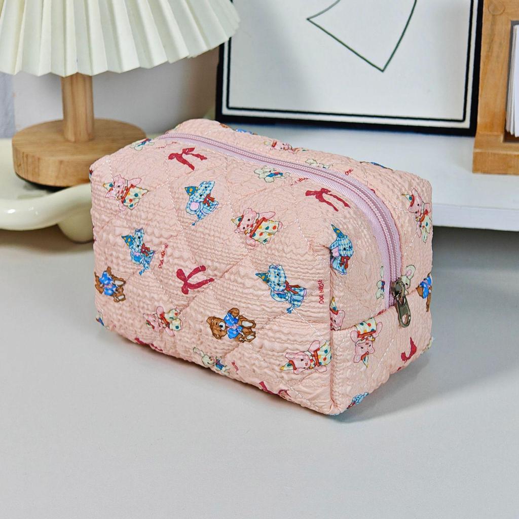Large Capacity Little Bear Print Makeup Bag – Portable Girlish Polyester Toiletry Storage