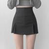 Schwarze knielange Rockhose für Damen - Sommerliche schlankmachende High-Waist-Rockshorts mit Schlitz