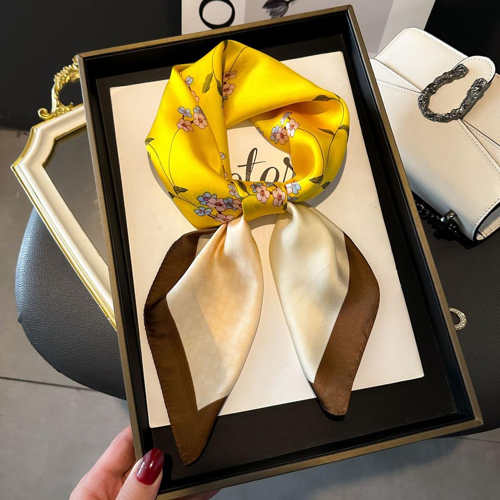 New Luxury Horse Pattern Silk Square Scarf Women Soft Satin Hairband Neckerchief Office Hijab Headband Foulard Bag Ribbons Gift