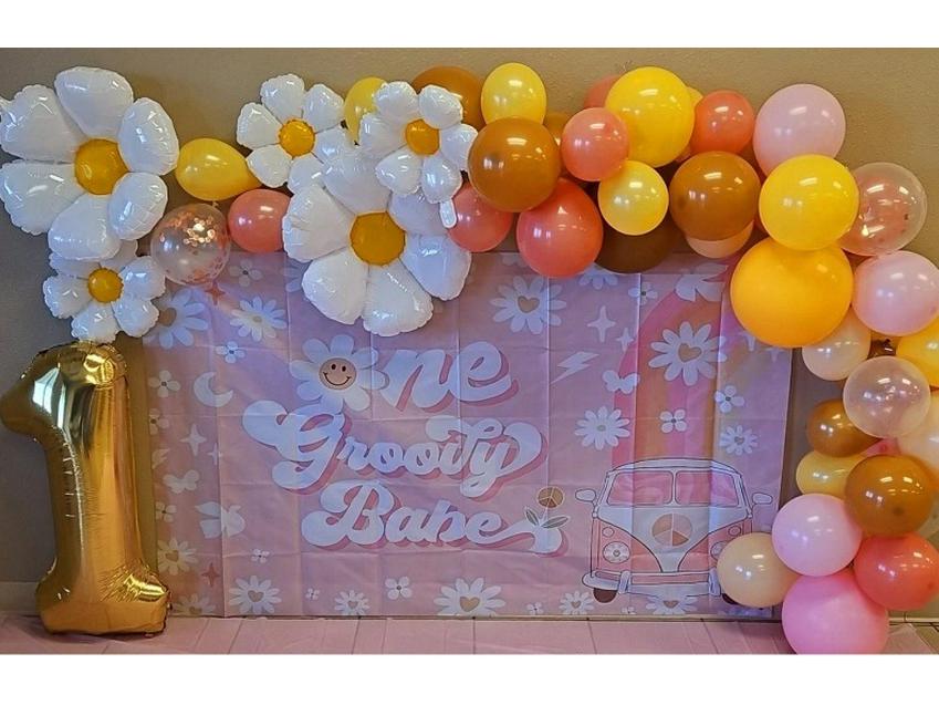 Daisy-Themed Pink & White Balloon Set for Weddings & Birthdays