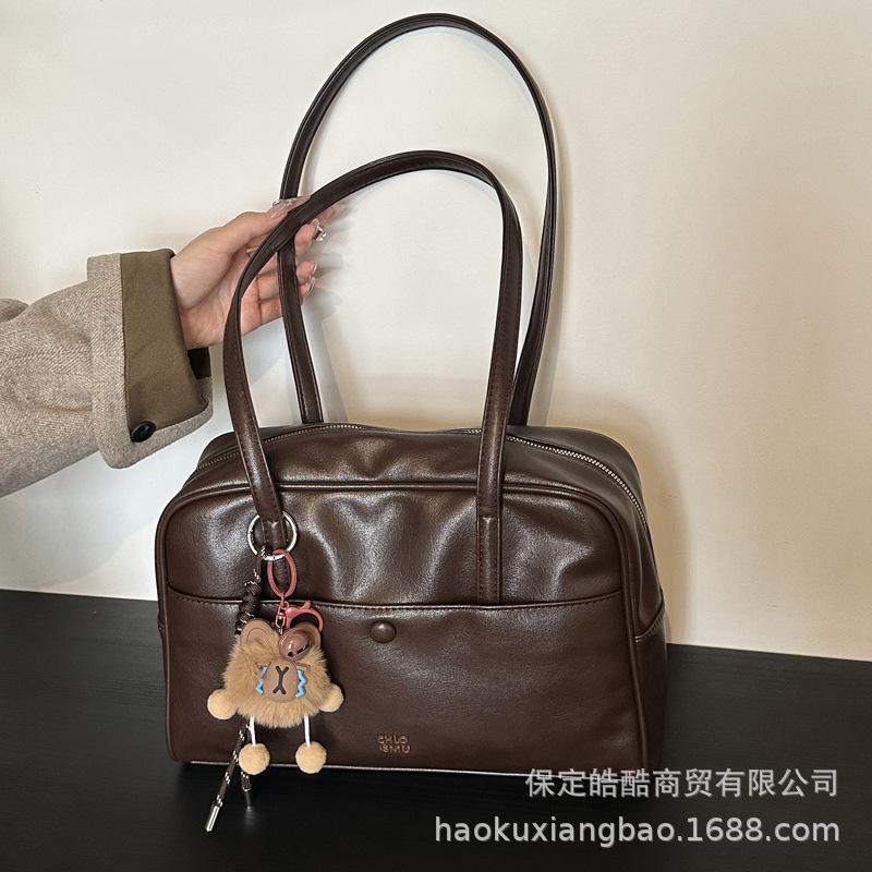 Retro bag women's large capacity 2025 new autumn and winter versatile casual shoulder underarm bag work commuter pillow bag