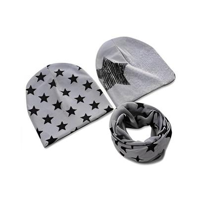 Accessoires – Jeux de foulards, chapeaux et gants