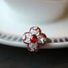 Vintage Ausgeschnittene Hochwertige Blume Mit Rubin Inlay Ringe Für Frauen Exquisite Anhänger Bankett Hochzeits Schmuck