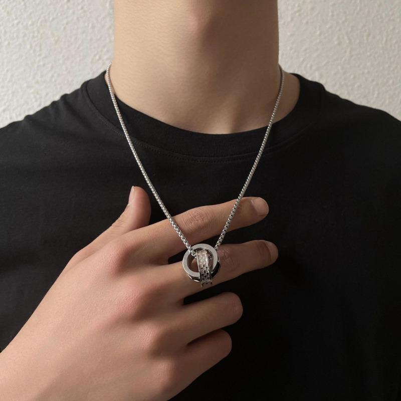 Minimalist Double Ring Buckle Pendant Necklace Unisex Street Hip Hop Personalized Jewelry