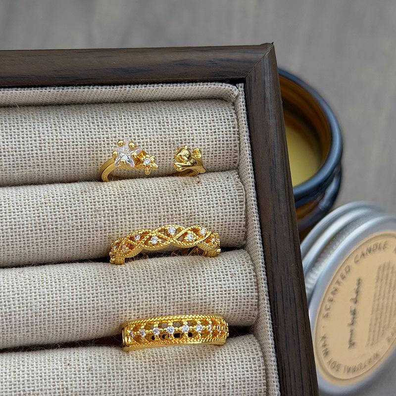 Medieval Light Luxury Diamond-Encrusted Zircon Cat Weave Pattern Hollowed Out Full Diamond Opening Ring Niche Stacked High-End Ring