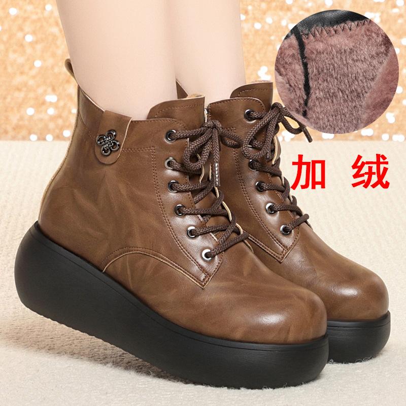 6cm Comfortable Thick Bottom Platform Shoes Soft Leather Boots Winter 2025 Med Heels Wedges Short Fur Snow Ankle Boots for Mom