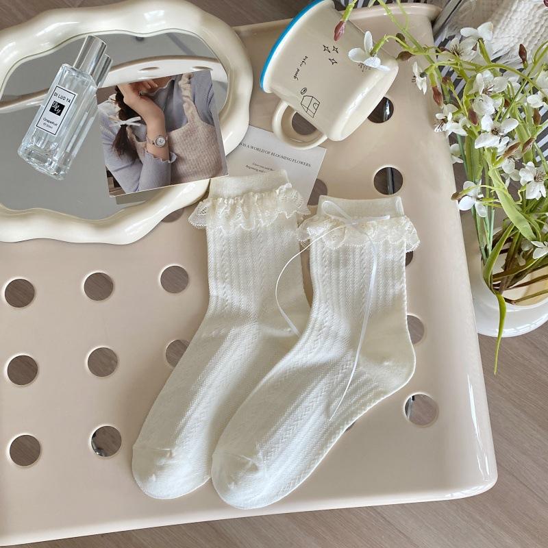 Female Spring Summer New Style Sweet Lace Edge Bow In The Tube Pile Socks