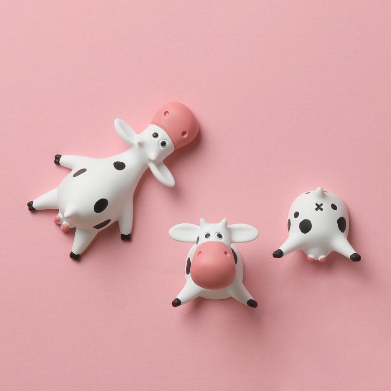 Cute 3D Cartoon Cow Fridge Magnet - Creative Magnetic Sticker Gift