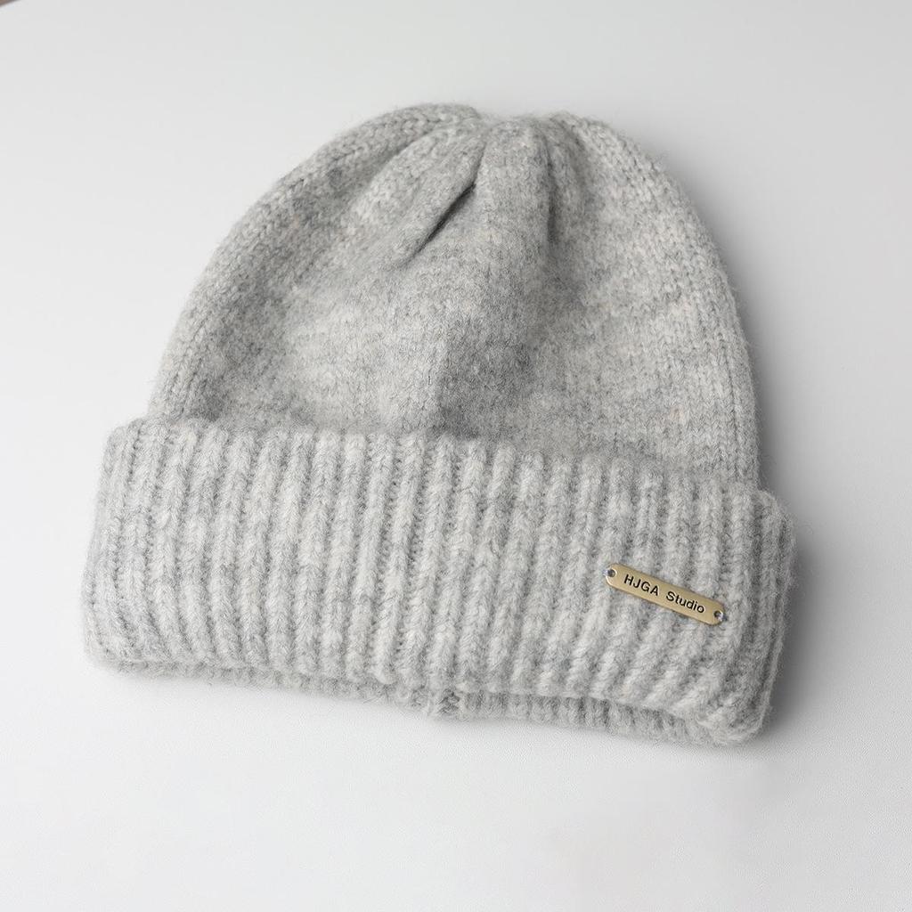 2025 Women's Winter Slouchy Knit Beanie - Extra Large, Face-Flattering with Loose Ear Protection
