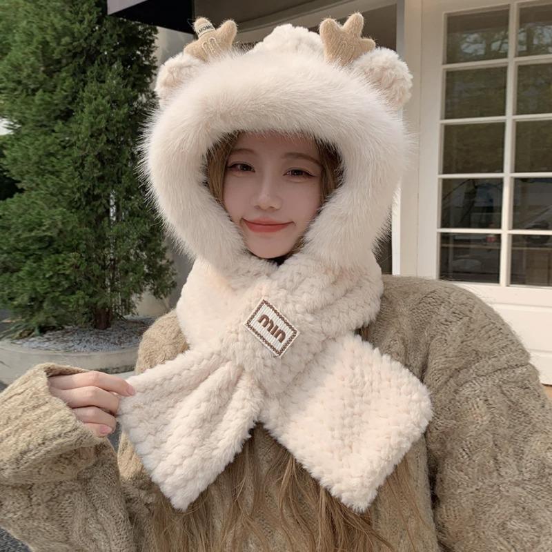 Hat female autumn and winter cute thickened fluffy scarf ear protection big head circumference show face small atmosphere scarf hat