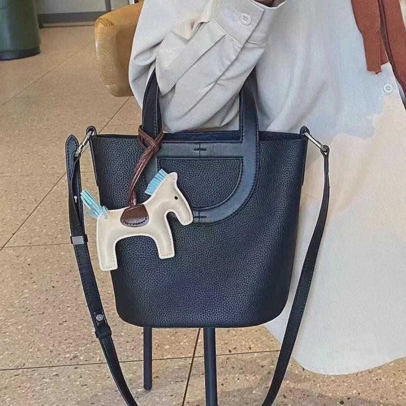 2024 Women's Summer Bucket Shoulder Bag - Large Capacity Crossbody Handbag