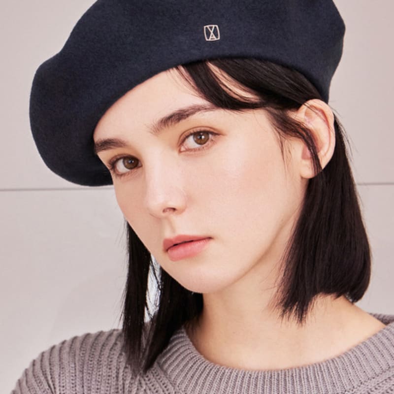 

VARZAR VA Квадратный берет из шерсти с шипами серый FREE