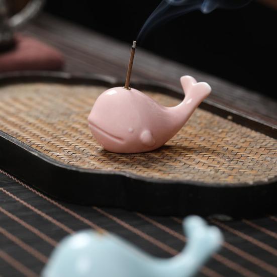 Mini Ceramic Incense Holder, Whale Shape Incense Stick Holder, Cute Incense Burner, Multi-purpose Ornament for Bedroom Yoga Room Tea House