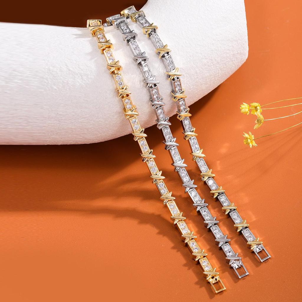 Korean Style Zircon Bracelet - Elegant, Versatile Design for Women, Perfect for Any Occasion